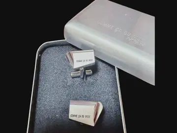 미사용 새상품 코무사 커프스 박스 포함