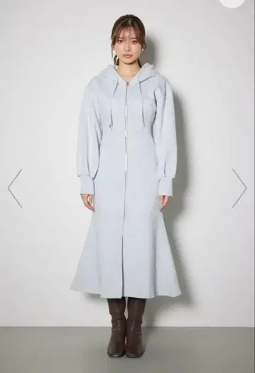 rienda 비쥬 맨투맨 머메이드 원피스