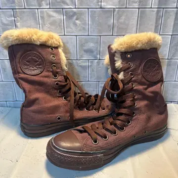 [컨버스 올스타] 브라운 퍼(fur) 하이컷 스니커즈