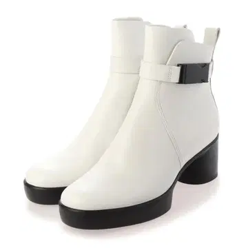 ECCO SHAPE SCULPTED MOTION 화이트 숏부츠