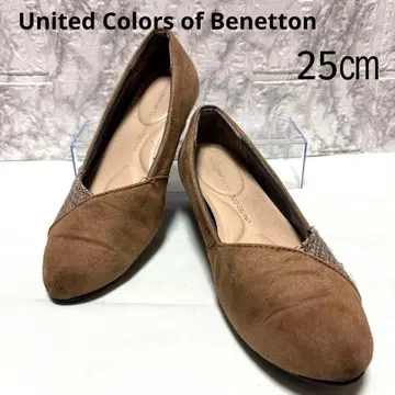 새상품급 United Colors of Benetton 펌프스 25cm