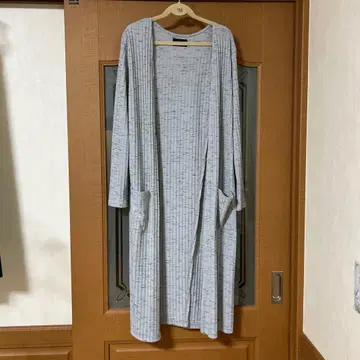 스콧 클럽 그랜터블 그레이 계열 긴팔 가디건