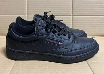 REEBOK CLUB C 85 BASIC 블랙 27.5cm