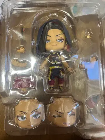 넨도로이드 스칼라비아 세트 트위스테 칼림 자밀