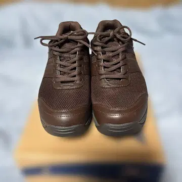 미즈노 워킹화 고어텍 26.5cm