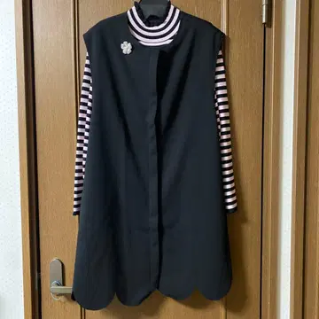 빅 사이즈 스캘럽 베스트