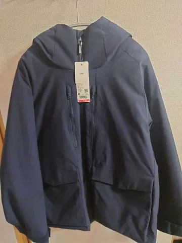 유니클로 하이브리드 다운 파카 (3D 컷)