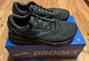 브룩스 고스트16 엑스트라 와이드 4E 28.5cm 블랙