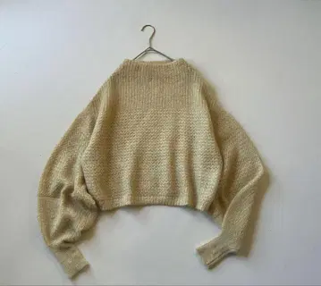 개럴개런트 GALLARDAGALANTE 네이비 모헤어 혼방 니트