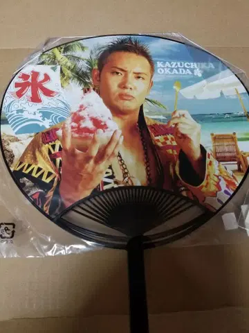 오카다 카즈치카 부채 AEW 신일본 프로레슬링