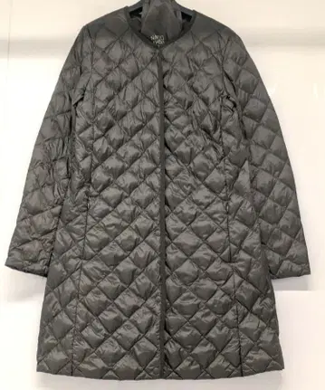 유니클로 울트라 라이트 다운 롱 기장 퀼팅 코트 M 카키 수납 봉투 포함