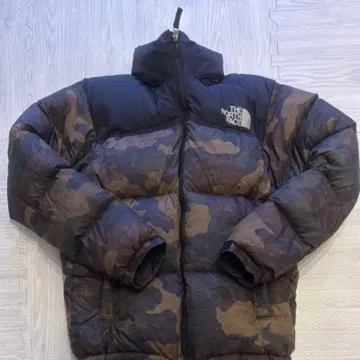 THE NORTH FACE 눕시 카모플라쥬 다운 자켓 L 사이즈