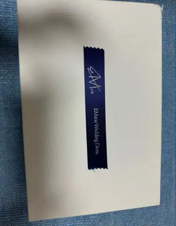 EMarie 화이트 리본 헤어 액세서리