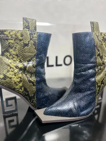 YELLO 숏부츠 EDEN SHORT BOOTS