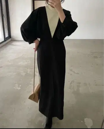 [ nairo ] 블랙 벌룬 슬리브 롱 원피스 S 사이즈