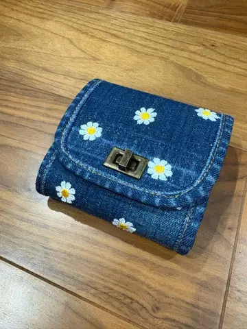 WAVE SUNS 데님 꽃무늬 코인 케이스