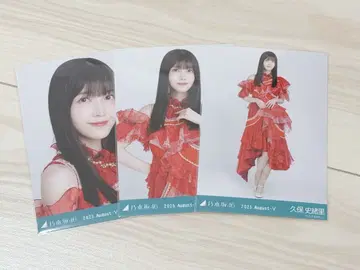 노기자카46 브로마이드 13thBD 라이브 의상2 쿠보 시오리 컴프