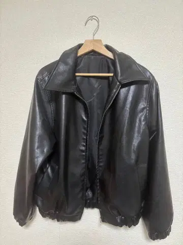 블랙 가죽 자켓