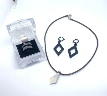 아이나나 Re:vale 센 공식 액세서리 3종 세트