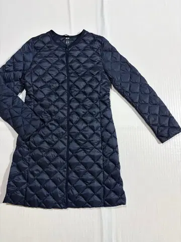 M 사이즈 UNIQLO 울트라 라이트 다운 컴팩트 자켓 네이비