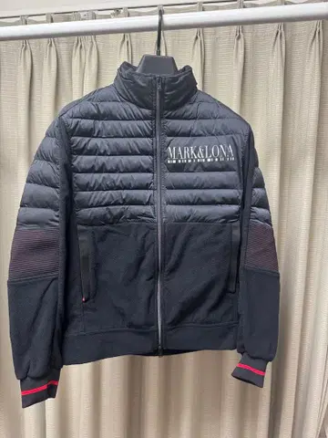 MARK&LONA 블랙 다운 자켓