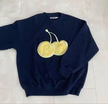 KIRSH 키르시 빅 체리 스웨트 셔츠