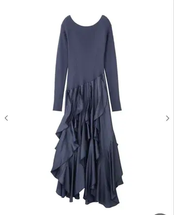 미사용 새상품 Aimeine 백 오픈 프릴 도킹 원피스