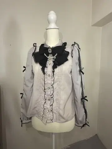 리즈리사 LIZLISA 블라우스 긴팔 셋업 양산 지뢰