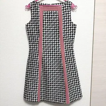 starblinc M 기하학 패턴 슬리브리스 원피스