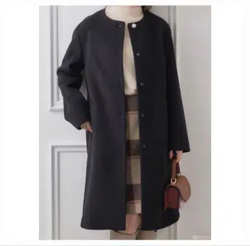 couture brooch 비쥬 버튼 롱 코트