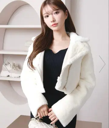 [ 정가 19,250엔 ] 립 서비스 아우터 무스탕 리버서블