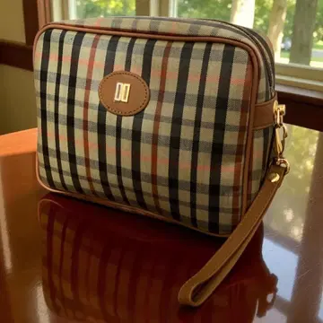 DAKS 닥스 체크 무늬 숄더백 미사용 새상품