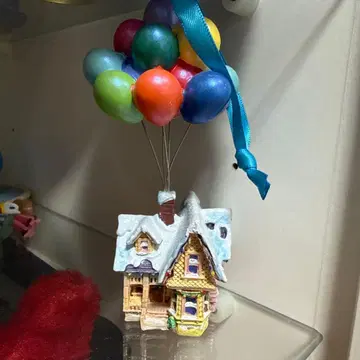 [오너먼트] 칼 할아버지의 하늘을 나는 집 @디즈니 스토어 up 더그