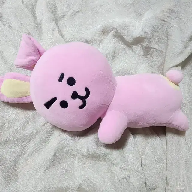 BTS 쿠키 인형 팝니다