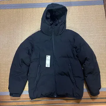 GU 히트 패디드 블루종 2024 모델 인기 블랙 M 사이즈