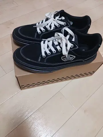 Vans 스니커즈