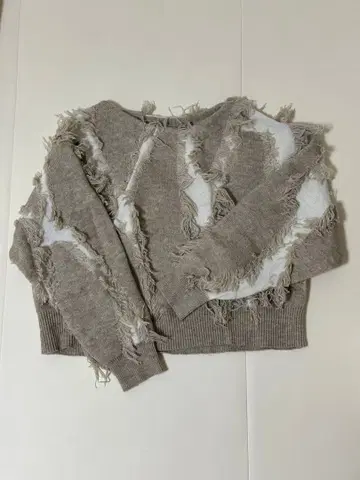 [ mystic ] 프린지 니트