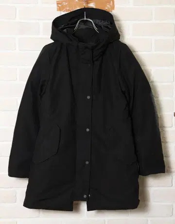 새상품급 UNIQLO(유니클로) 여성용 다운 코트 M 블랙