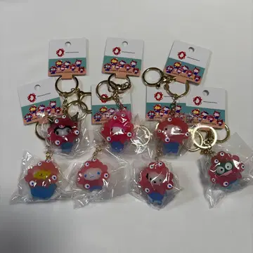 미야쿠미야쿠 산리오 입체 클리어 컬러 키링 7개 세트