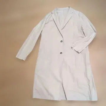 베이지 더블 브레스트 코트 2S