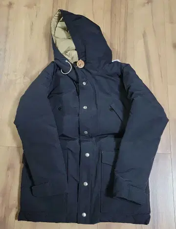 [클리닝 완료] GERRY 아우터 다운 자켓 M 사이즈