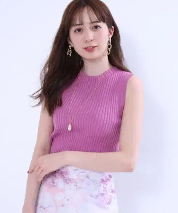 [ 미사용 새상품 ] Rirandture 슬리브리스 리브 니트 택 포함