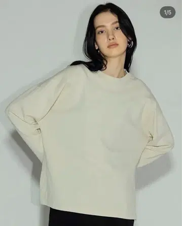 yonfa 모던 L/S 티 에크루