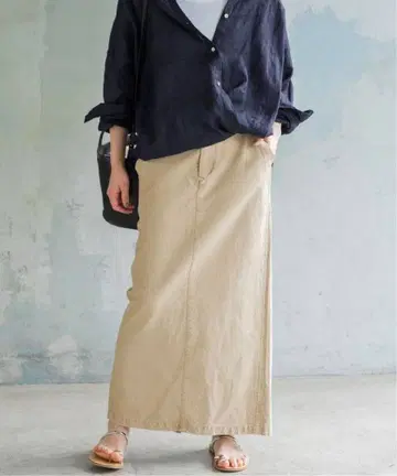 스픽앤스팬 가먼트 다이 타이트 스커트 36 S