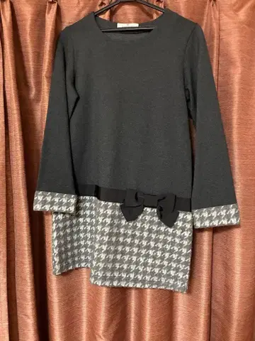 GALLERY VISCONTI 하운드 투스 패턴 리본 포함 긴팔 튜닉