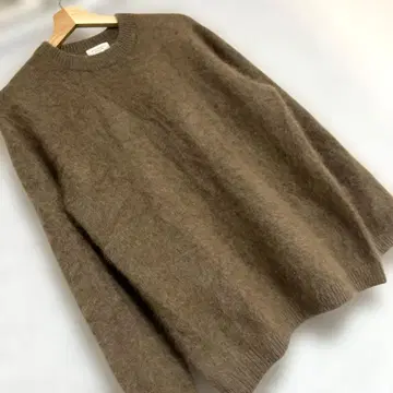 브라운 샤기 크루넥 스웨터