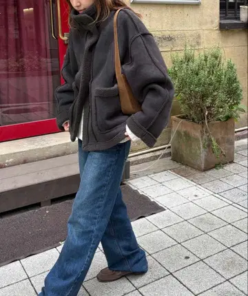 El mar 페이크 무스탕 자켓