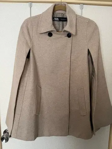 ZARA 케이프 코트 판초 코트