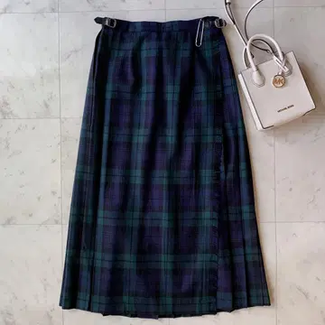 새상품급 오닐 오브 더블린 퀼트 스커트 플리츠 스커트 울 100%