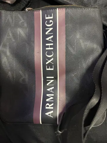 Armani Exchange 숄더백 블랙